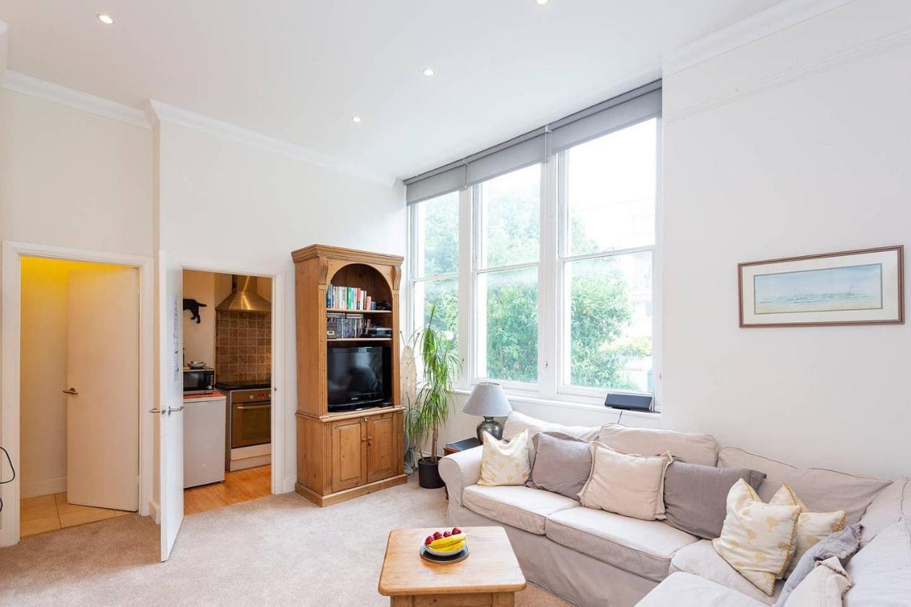 런던 Charming Studio Near Clapham Common 아파트 외부 사진